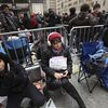 iPad 2 Line Spots Going for Almost $1,000 